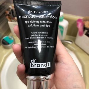 Dr Brandt Microdermabrasion Age Defying Exfoliator